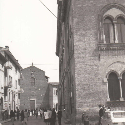 1979 Mirandolesi verso la Chiesa del Gesù