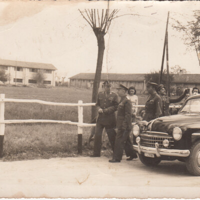 1951 San Martino Spino -arrivo delle autorità al Centro Quadrupedi gent.conc. da Vilmer Braghiroli