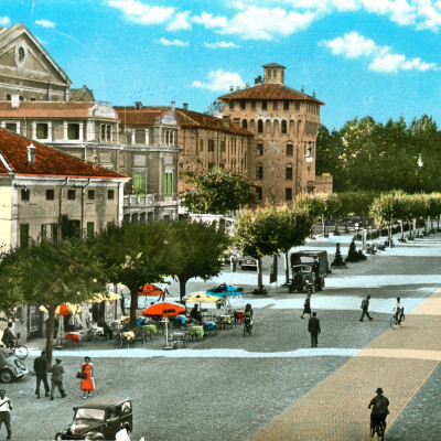 Piazza Costituente 0052