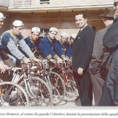 La squadra della Montorsi Gent.conc. Soc.Ciclistica Mirandolese