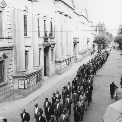 1960 Funerale mirandolese 4 Dino Cassanelli