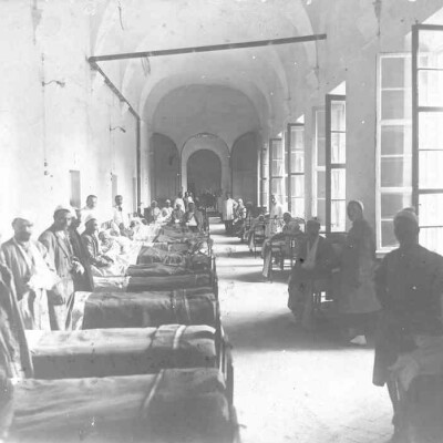 1915 Ospedale di via Francesco Montanari un reparto