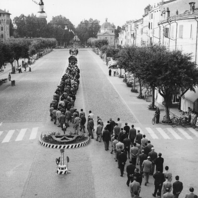 1960 Funerale mirandolese 11 Dino Cassanelli