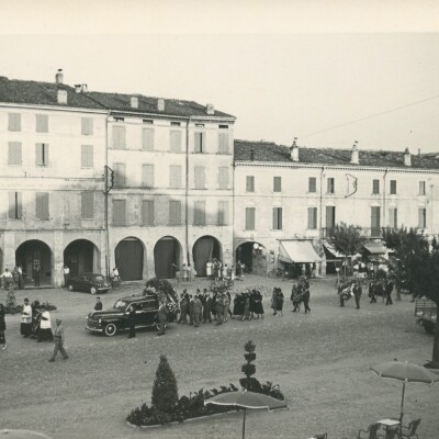 1956 Funerale 2 mirandolese Dino Cassanelli