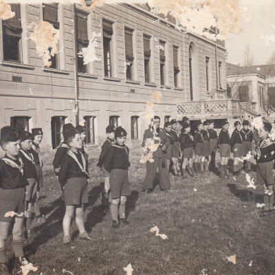 1935 Scuole elementari - Esercitazione di balilla. Gent.conc. Laura Comini