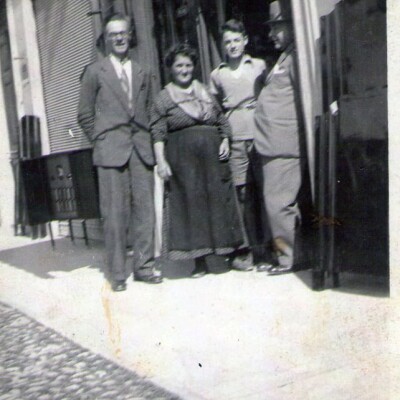 1935 Ennio Pellanani con il figlio Remo