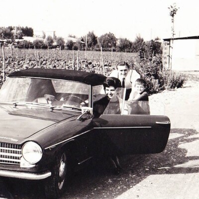 1968 Aia della famiglia Silvestri, il piccolo Fabrizio con il padre e la madre. Gent.conc.Fabrizio Silvestri