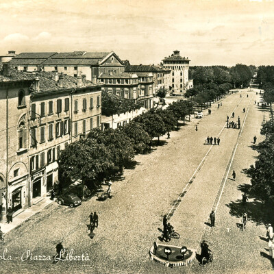 Piazza Costituente 0089