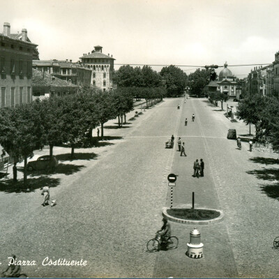 Piazza Costituente 0014