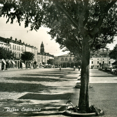 Piazza Costituente 0016