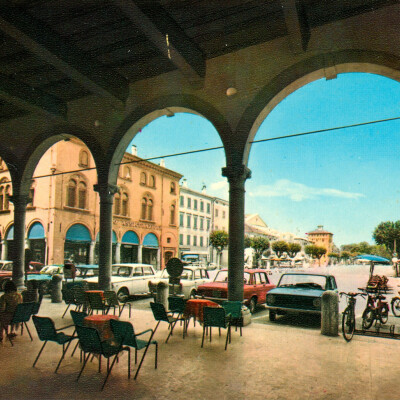 Piazza Costituente 0042