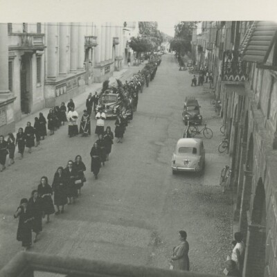 1956 Funerale mirandolese 6 Dino Cassanelli