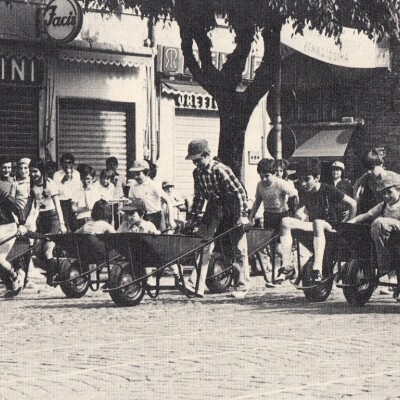 1977 Tuttinpiazza36 Gent.conc.Glauco Meschieri