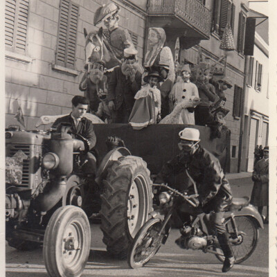 1957-Carnevale-1 gent.conc.Galavotti Giosuè