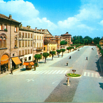 Piazza Costituente 0039