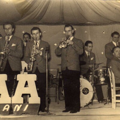 1951 Soriani e gli Aquilotti con la cantante Lina Baroni