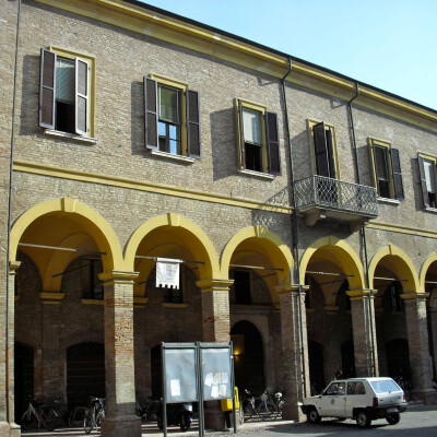 Paolo-Mattioli-il-Municipio-da-piazza-Mazzini