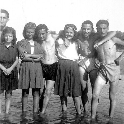 1940 Amici sul fiume Secchia gent.conc.Sergio Pollastri