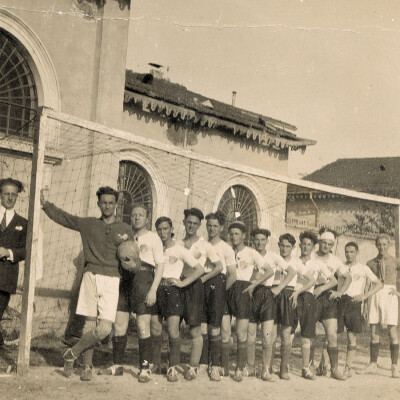 1924-Calcio-Mirandolese-amichevole-a-Concordia Gent.conc. Alberto Bombarda