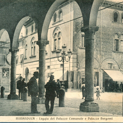 Piazza Costituente0082