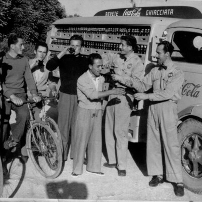 1949 La Coca Cola a San Martino Spino gent.conc.Circolo Politeama