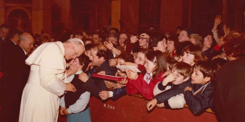 1980 Scuole elementari visita al Papa per gent-conc Eola Giliberti