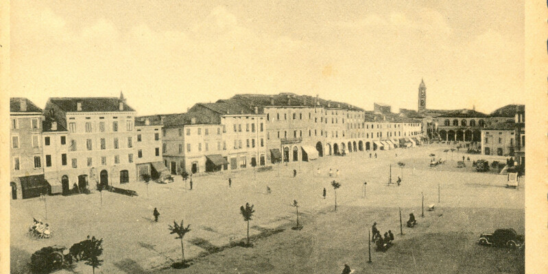 Piazza Costituente 0097