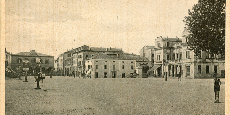 Piazza Costituente 0080