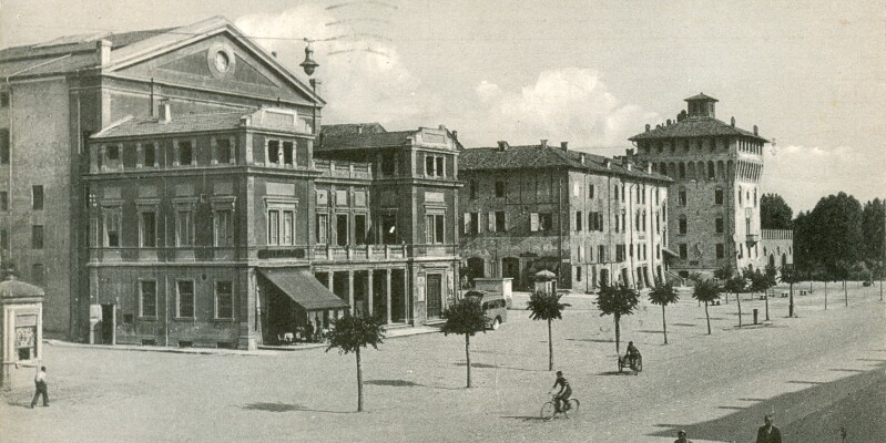 Teatro Nuovo e Castello 13