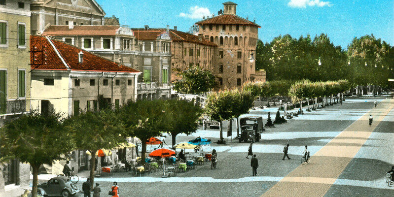 Piazza Costituente 0052