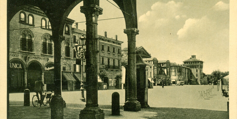 Piazza Costituente 0095