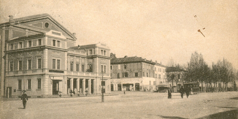 Piazza Costituente 0077