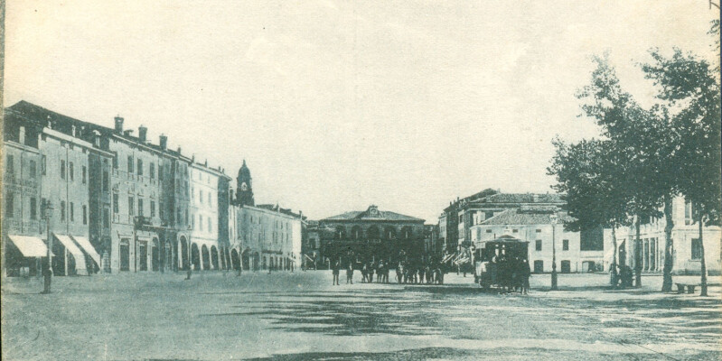 Piazza Costituente 0065