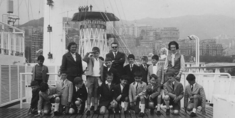 1965 Gita di classe-sul ponte della Michelangelo