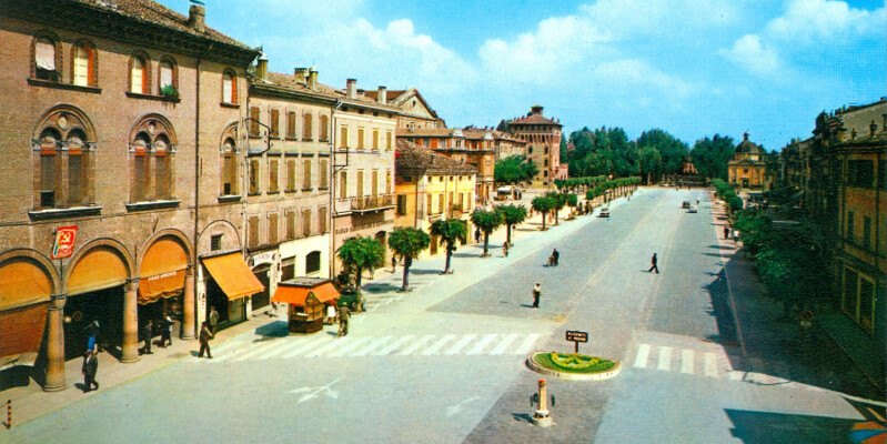 Piazza Costituente 0039