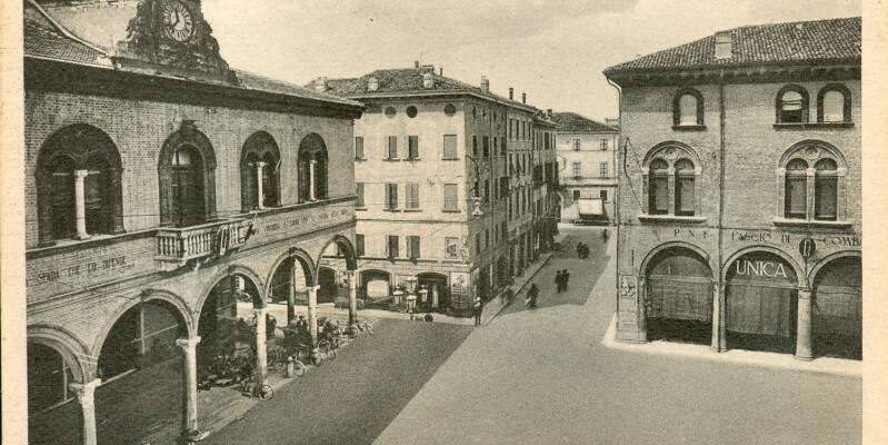 Piazza Costituente 0081