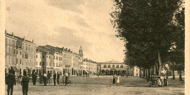 Piazza Costituente 0071