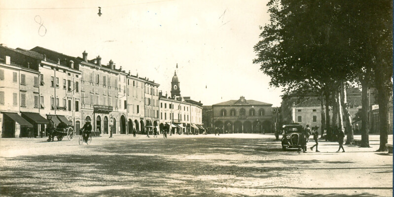 Piazza Costituente 0105